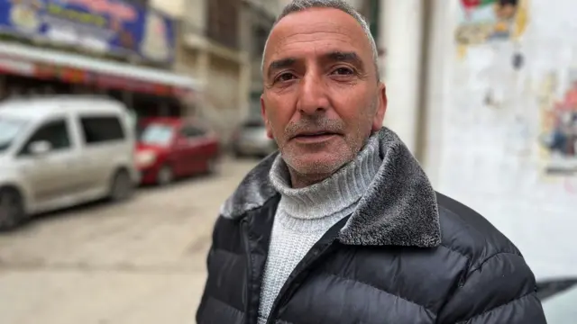 Mahmoud al-Toukhi tinggal di kamp UNWRA di Tepi Barat.