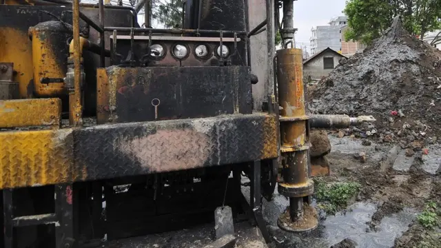 உறிஞ்சப்பட வேண்டுமா நிலத்தடி நீர்? - போராட்டமும், சமூக ஊடக கருத்தும்