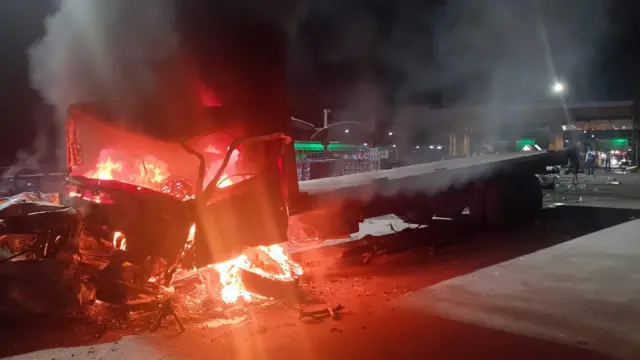 Kecelakaan naas di pintu Tol Ciawi di Bogor