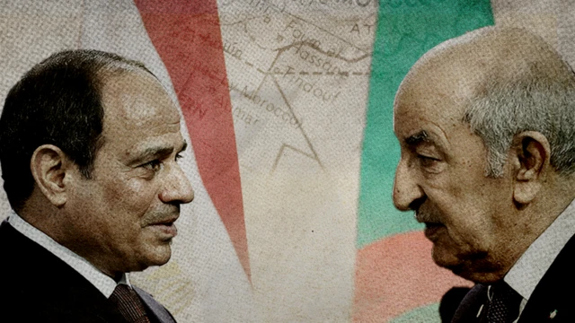 الرئيس الجزائري عبد المجيد تبون (يمين) الرئيس المصري عبد الفتاح السيسي (يسار)