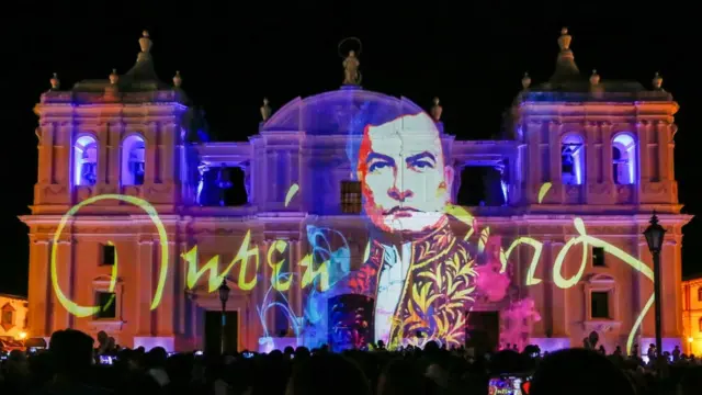 Homenaje a Rubén Darío