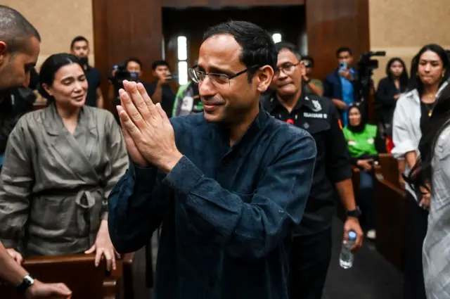 Satgas PPKS lahir di era Nadiem Makarim. Saat ini ia terjerat kasus dugaan korupsi pengadaan laptop Chromebook dalam program digitalisasi pendidikan di Kemendikbudristek. Ia bersiap mengikuti sidang lanjutan di Pengadilan Tipikor, Jakarta, Selasa (14/04).
