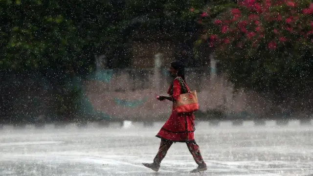 மீளுமா சென்னை?