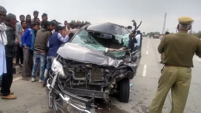 कार दुर्घटना