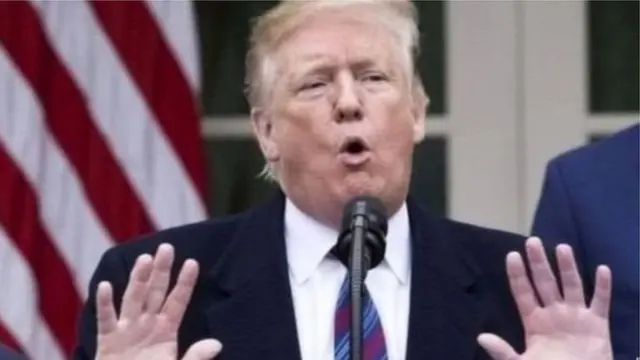 डोनल्ड ट्रंप