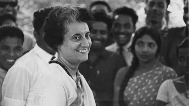 சுட்டுக் கொல்லப்பட்ட இந்திரா காந்தி