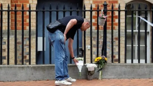 لندن چاقو حملہ