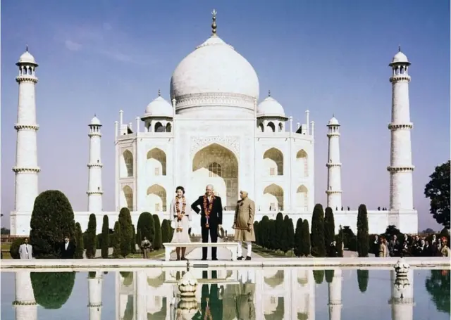 ఐసెన్ హోవర్, ఆయన కోడలు బార్బరా, నెహ్రూ