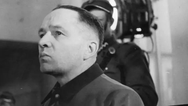 Hes je osuđen na smrt posle suđenja u Poljskoj