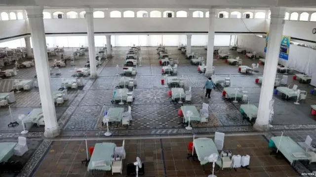 ਮਹਾਂਮਾਰੀ ਦੀ ਦੂਸਰੀ ਲਹਿਰ ਦੌਰਾਨ ਗੁਰਦੁਆਰਾ ਰਕਾਬਗੰਜ ਵਿਖੇ ਹਾਲ ਨੂੰ ਕੋਵਿਡ ਕੇਅਰ ਸੈਂਟਰ ਵਿੱਚ ਬਦਲਿਆ ਗਿਆ