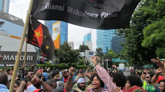 Papua, Jakarta