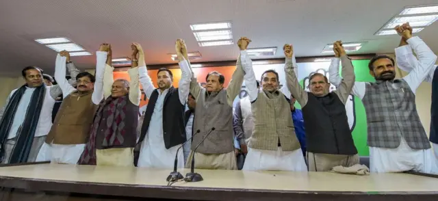 उपेंद्र कुशवाहा, महागठबंधन, बीजेपी-जेडीयू, तेजस्वी यादव, जीतन मांझी, शरद यादव, कांग्रेस, बिहार