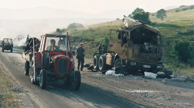 Žuti kamion u kojem se vozio Jovica Piplica uništen je u napadu