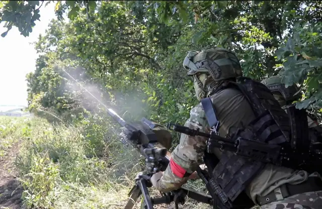 Российский военный в Курской области