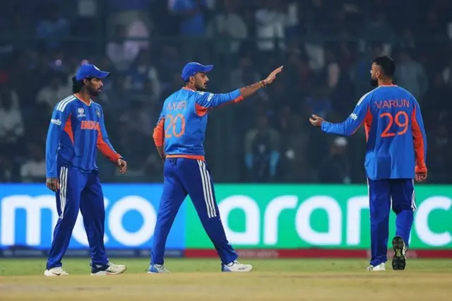 ટી20 વર્લ્ડકપ : ભારતે નામીબિયાને 93 રનથી હરાવ્યું, કિશન-હાર્દિકની બેટિંગ બાદ વરુણે બૉલિંગમાં કરી કમાલ  