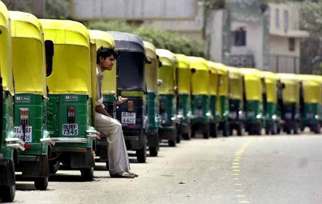 சிஎன்ஜி வாகனங்கள்