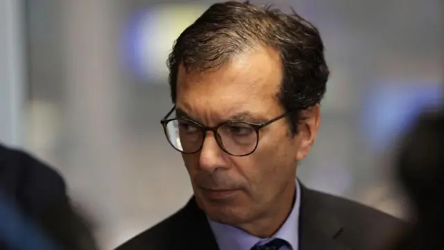 జీన్ పెర్రీ 