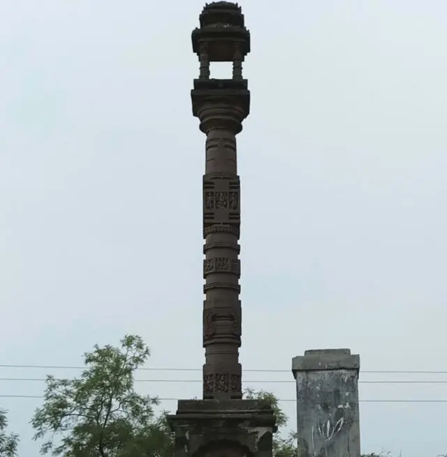 पैठणमधील तीर्थस्तंभ