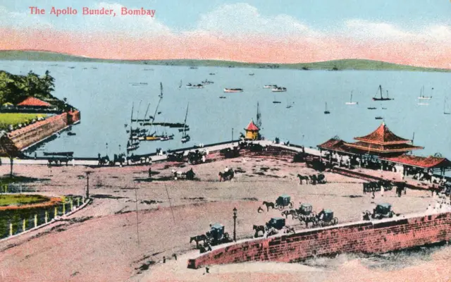 గేట్ వే ఆఫ్ ఇండియా, బ్రిటిషర్లు, ముంబయి, బొంబాయి, ఇండియన్ నేవీ, ఫ్యాషన్ షో, తాజ్‌మహల్ హోటల్