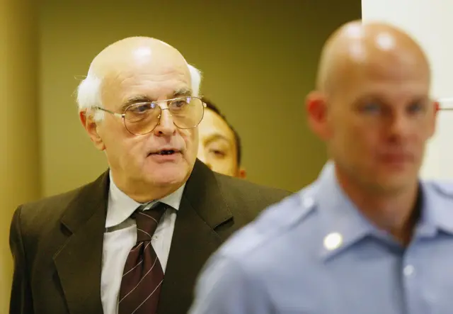 Ljubiša Beara u sudnici 2004.