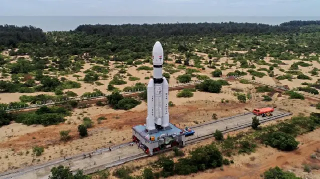 சந்திரயான்-3 நிலவில் எப்படி தரையிறங்கும்?