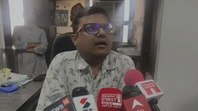 પાટણ, નકલી ડૉક્ટર, સ્વાસ્થ્ય, ગુજરાત, બીબીસી ગુજરાતી