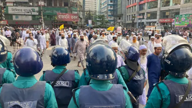 ইসলামী আন্দোলনের মিছিল ঘিরে পুলিশের প্রস্তুতি