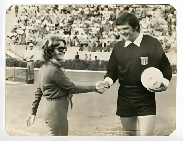 Mulhersportingbet cup apostascampo durante transmissãosportingbet cup apostasfutebol