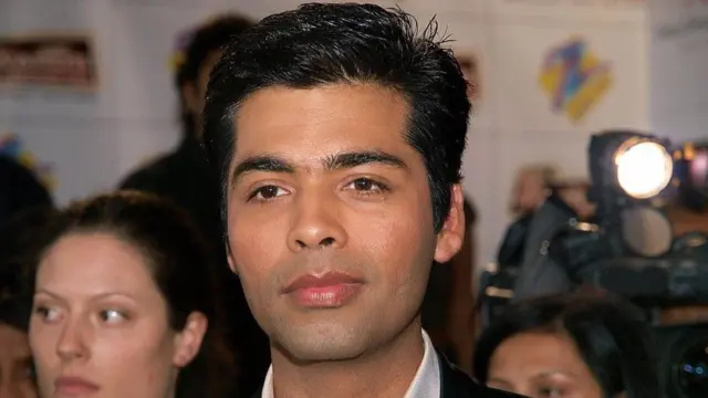 Photo 11. အိန္ဒိယရဲ့ နာမည်ကျော် ဒါရိုက်တာတဦးဖြစ်တဲ့ ကရန် ဂျိုဟာက သူ့ ရုပ်ရှင်တွေမှာ ့ပါကစ္စတန် သရုပ်ဆောင် လုံးဝ ထည့်မရိုက်တော့ဘူးလို့ ကြေညာခဲ့ရ