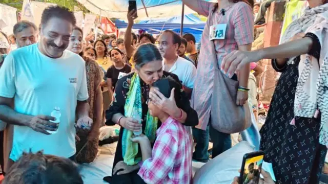 जंतर-मंतरवरील विद्यार्थ्यांचं उपोषण 23 दिवसांनंतर समाप्त; मोठा फौजफाटा तैनात, मेट्रो स्टेशन्स बंद