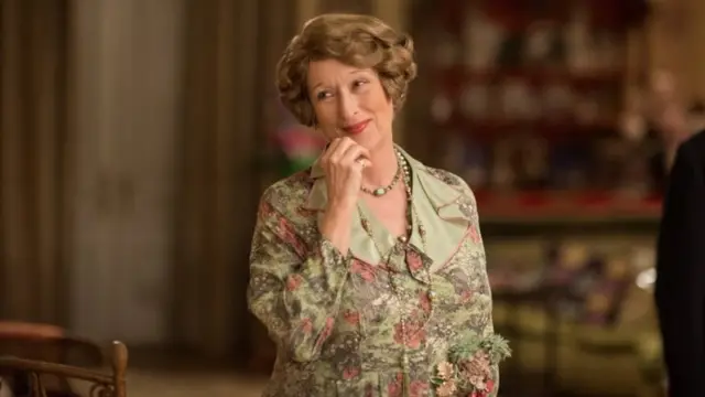 ميريل ستريب في مشهد من فيلم "فلورانس فوستر جنكنز"