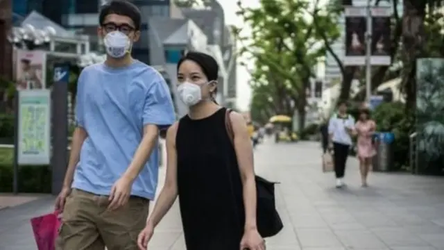 மலேசியாவில் சிகையலங்கார, அழகு நிலையங்களை திறக்க அனுமதி