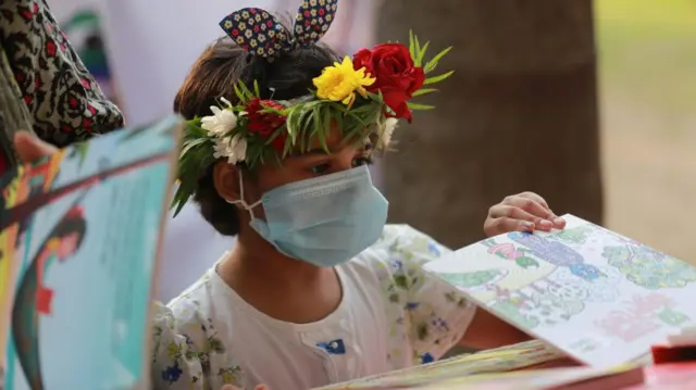 বিভিন্ন বয়সী পাঠক