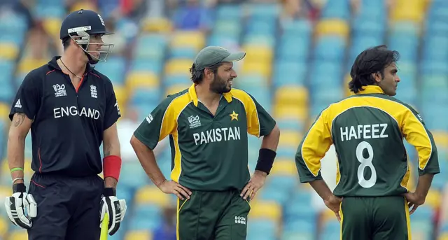 ஐ.பி.எல். தொடரில் புதிய விதிகள் என்ன?