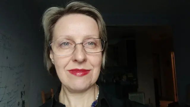 チェルヴェンコさんは、自分が教職を追われたのは、通報・糾弾されたからだと言う