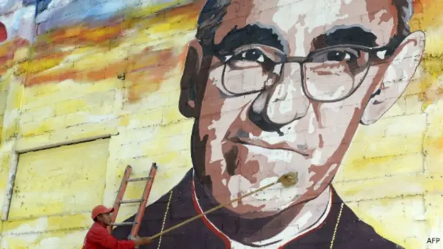 Mural de monseñor Oscar Arnulfo Romero.
