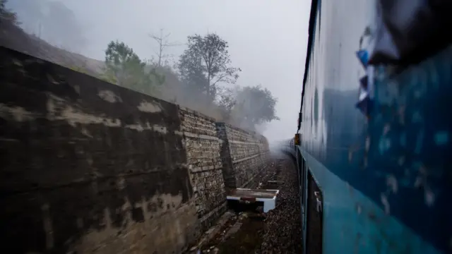 பார்சலில் வந்த சடலம்
