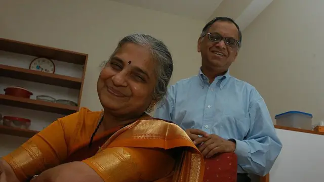 सुधा मूर्ति 