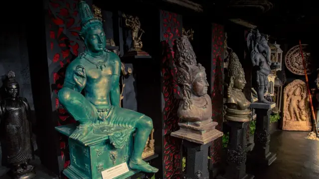 "Sri Lankan Art & Cultural Museum"