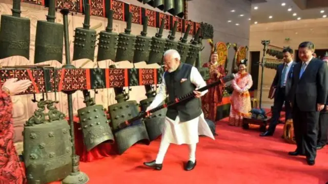 मोदी-शी