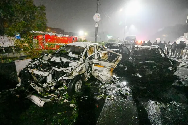 দশই নভেম্বর দিল্লির লাল কেল্লার কাছে বিস্ফোরণের পর তোলা ছবি। 