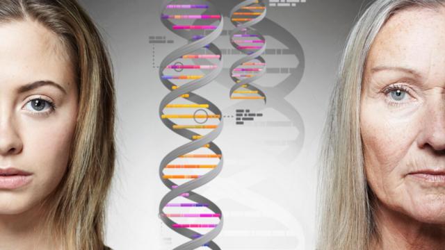 Dos mujeres y unas hélices de ADN.