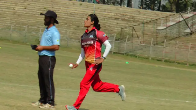 कश्मीरी महिला क्रिकेटर्स