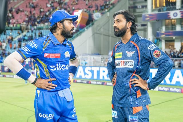 மும்பை - லக்னோ