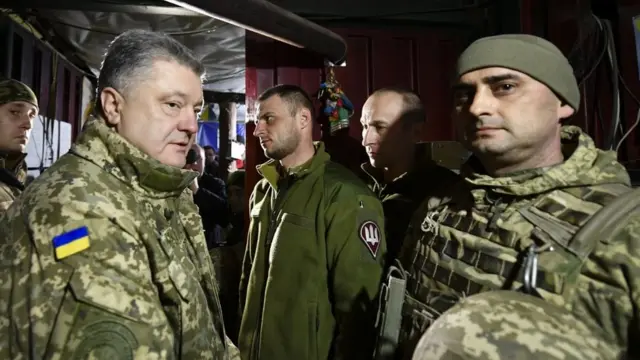 Петро Порошенко у зоні АТО