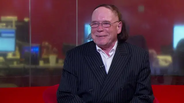 Эдвард Радзинский в студии Би-би-си