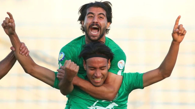 بازگشت هفته