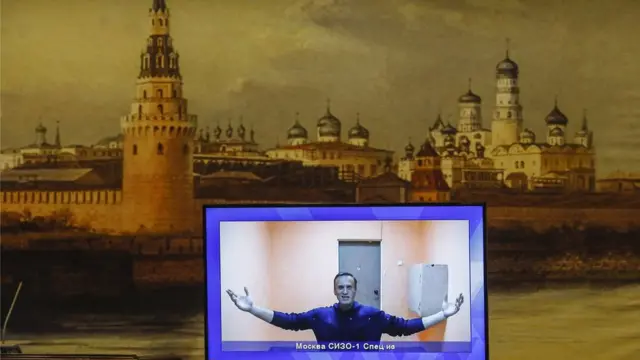 Алексей Навальный во время суда