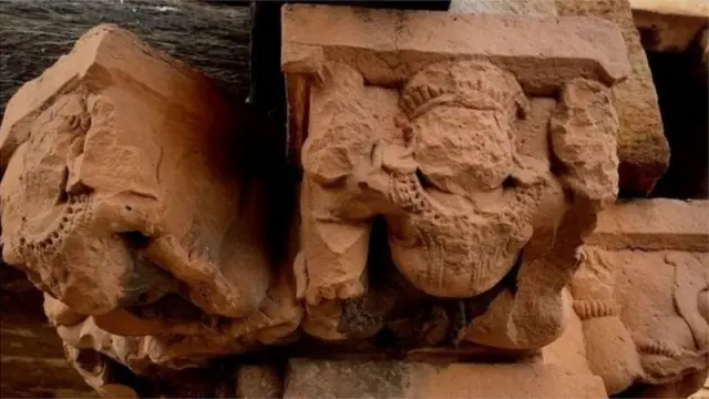 హిందూ దేవతల విగ్రహాల ఆనవాళ్లు