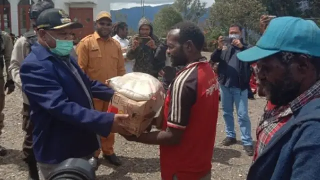 papua, intan jaya, pengungsi